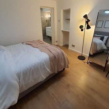 Double Room In Central لندن المظهر الخارجي الصورة