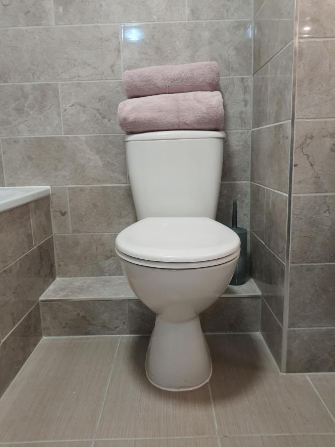 Double Room In Central لندن المظهر الخارجي الصورة